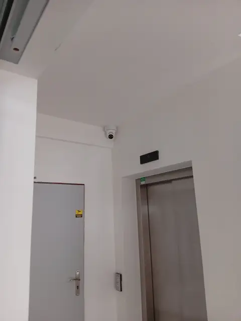 Záber 2